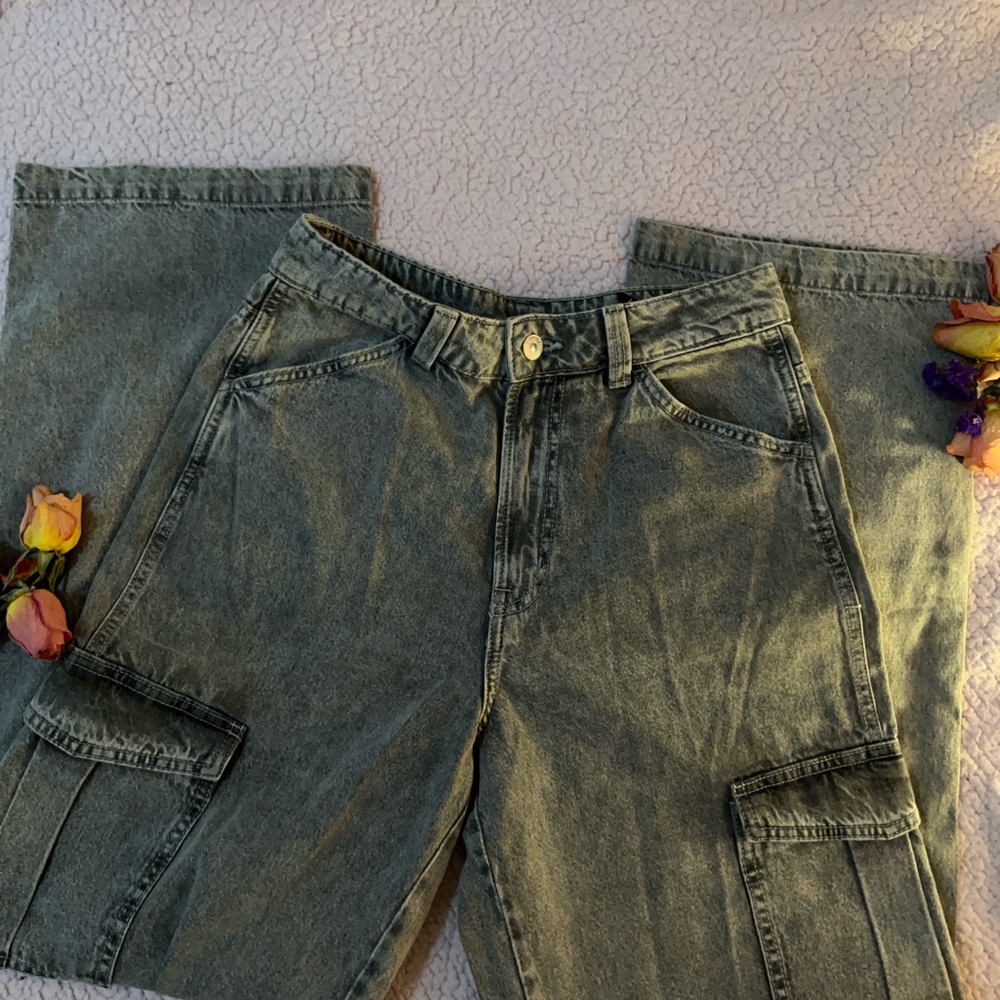 H&M Green Cargo Jeans